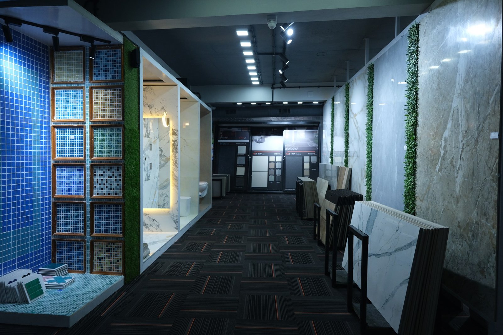 વિશાળ પોર્સેલેઇન સ્લેબ્સ — Large Format Slab Studio & Mosaic Collection
